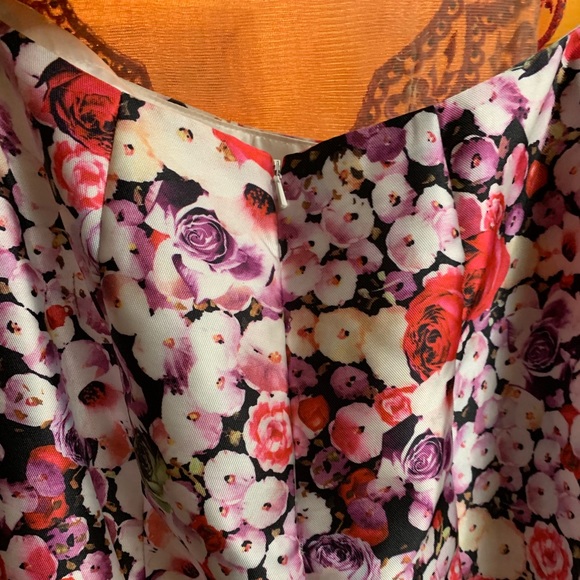 Prom Dress - Picture 7 of 8